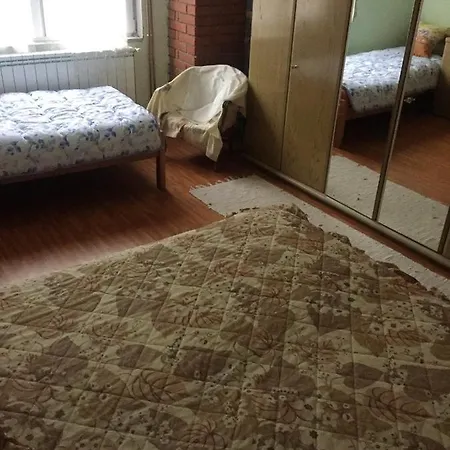 Дом отдыха Spacious And Charming House In With Large Garden