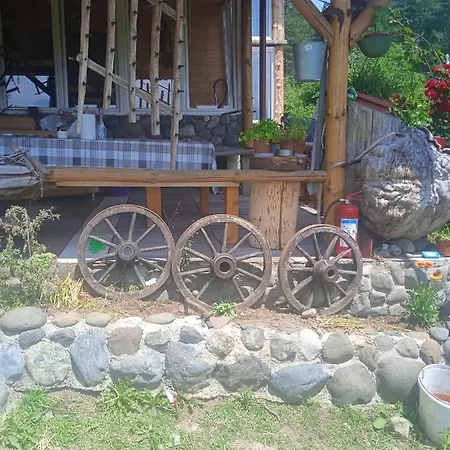 Spacious And Charming House In With Large Garden Дом отдыха