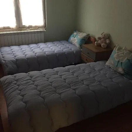 Σπίτι διακοπών Spacious And Charming House In With Large Garden